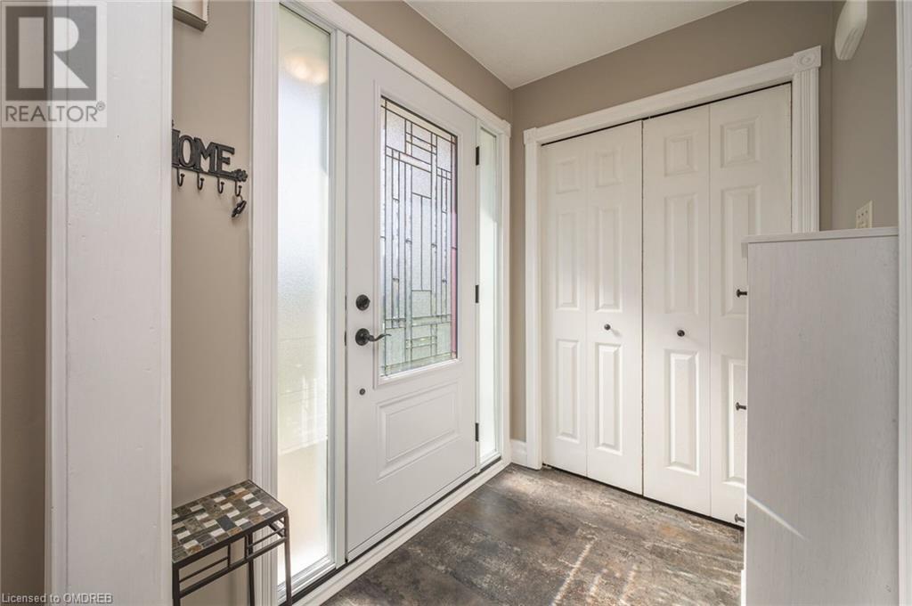 5517 Spruce Avenue, Burlington, Ontario  L7L 1P3 - Photo 7 - 40569223