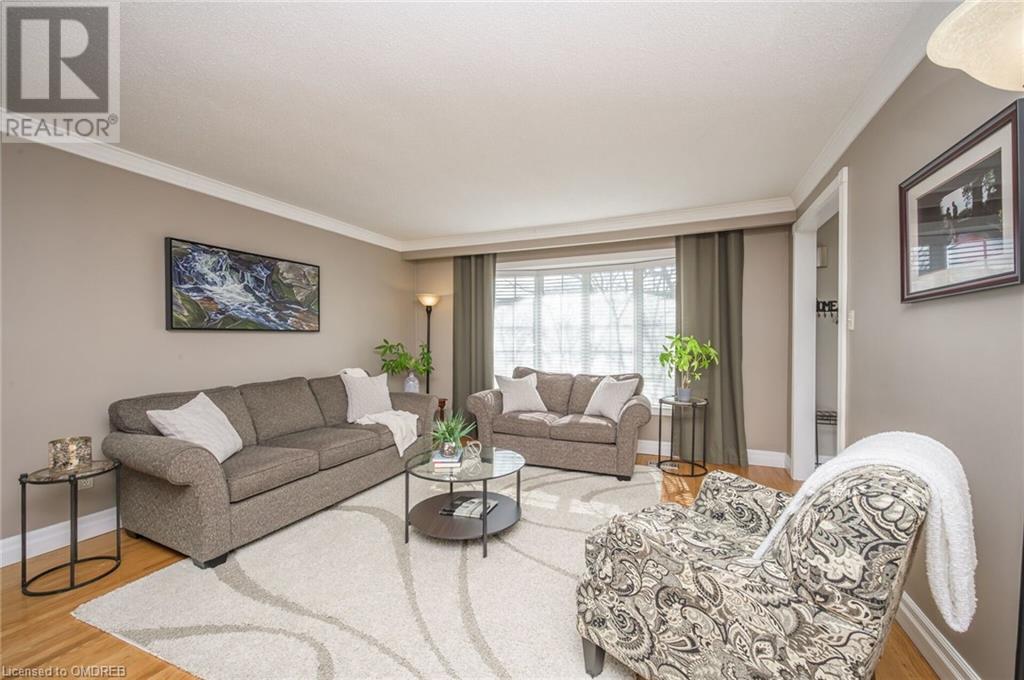 5517 Spruce Avenue, Burlington, Ontario  L7L 1P3 - Photo 9 - 40569223