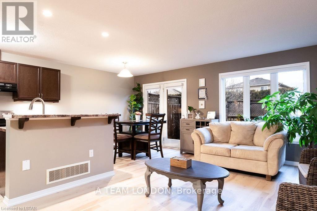 #20 -2145 North Routledge Park, London, Ontario  N6G 0J8 - Photo 7 - X8242074