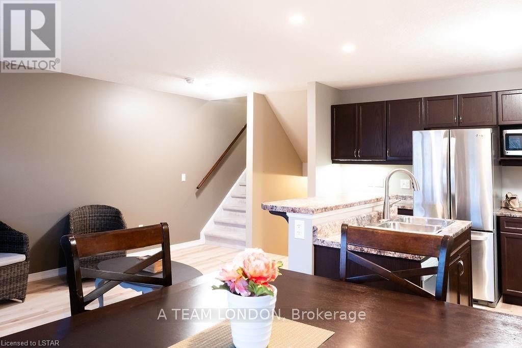 #20 -2145 North Routledge Park, London, Ontario  N6G 0J8 - Photo 9 - X8242074