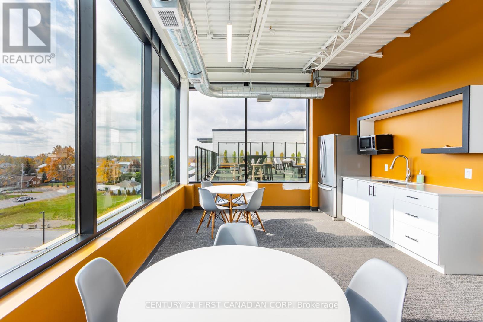 #406 -228 Mcconnell St, South Huron, Ontario  N0M 1S3 - Photo 29 - X8242086