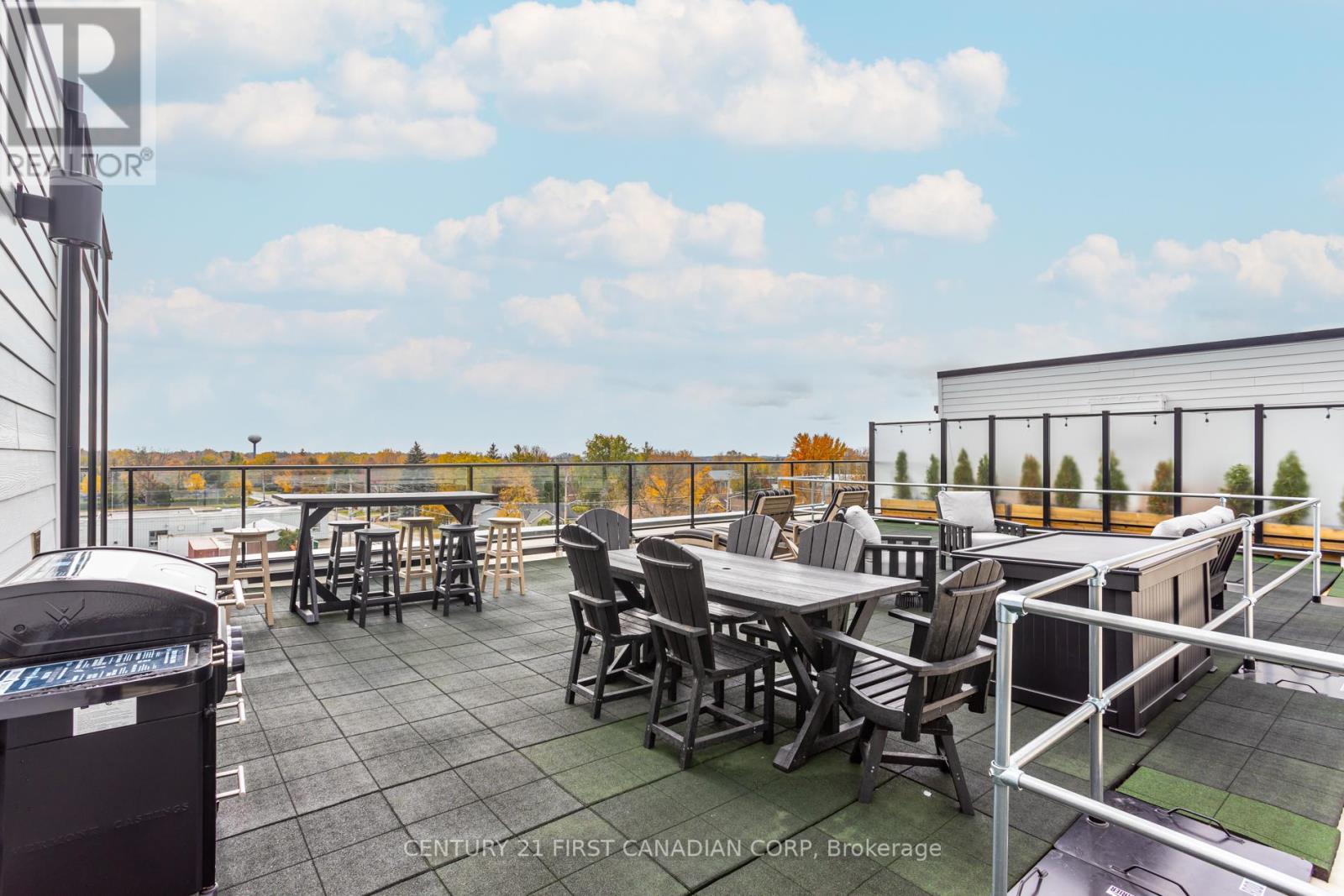 #406 -228 Mcconnell St, South Huron, Ontario  N0M 1S3 - Photo 31 - X8242086