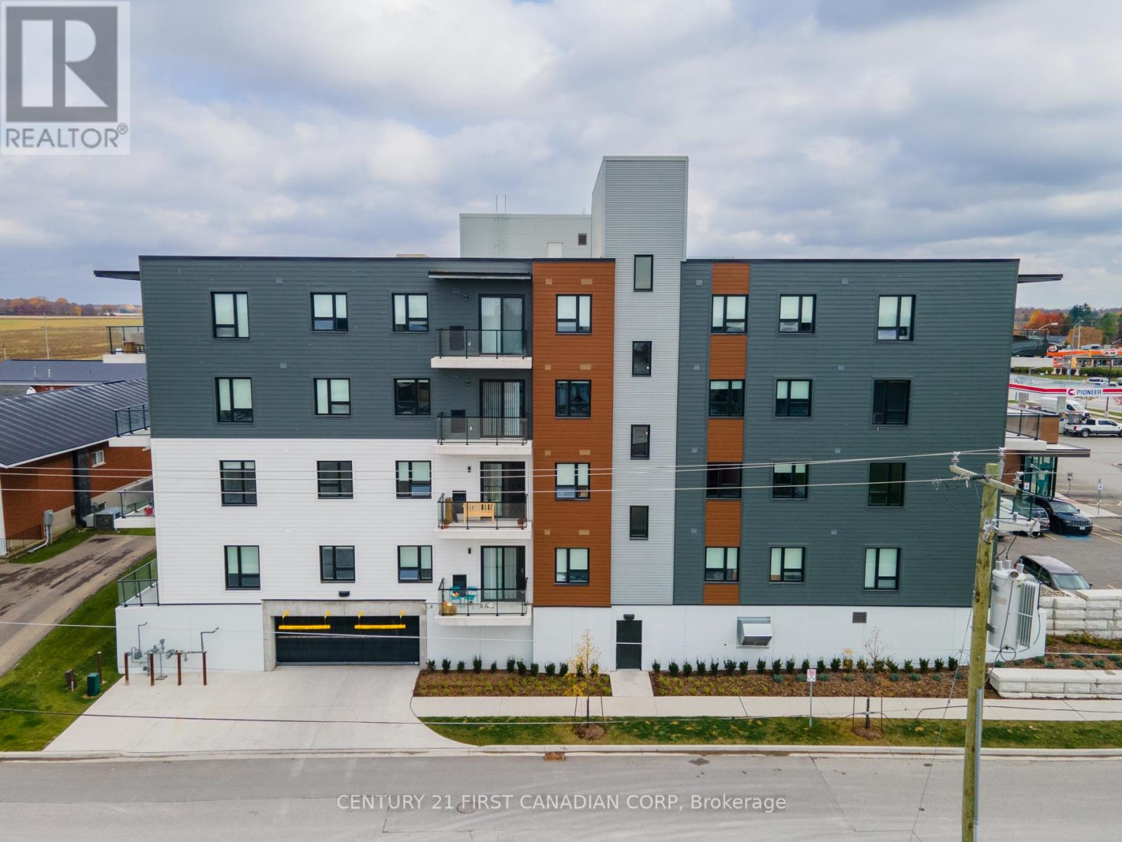 #406 -228 Mcconnell St, South Huron, Ontario  N0M 1S3 - Photo 36 - X8242086