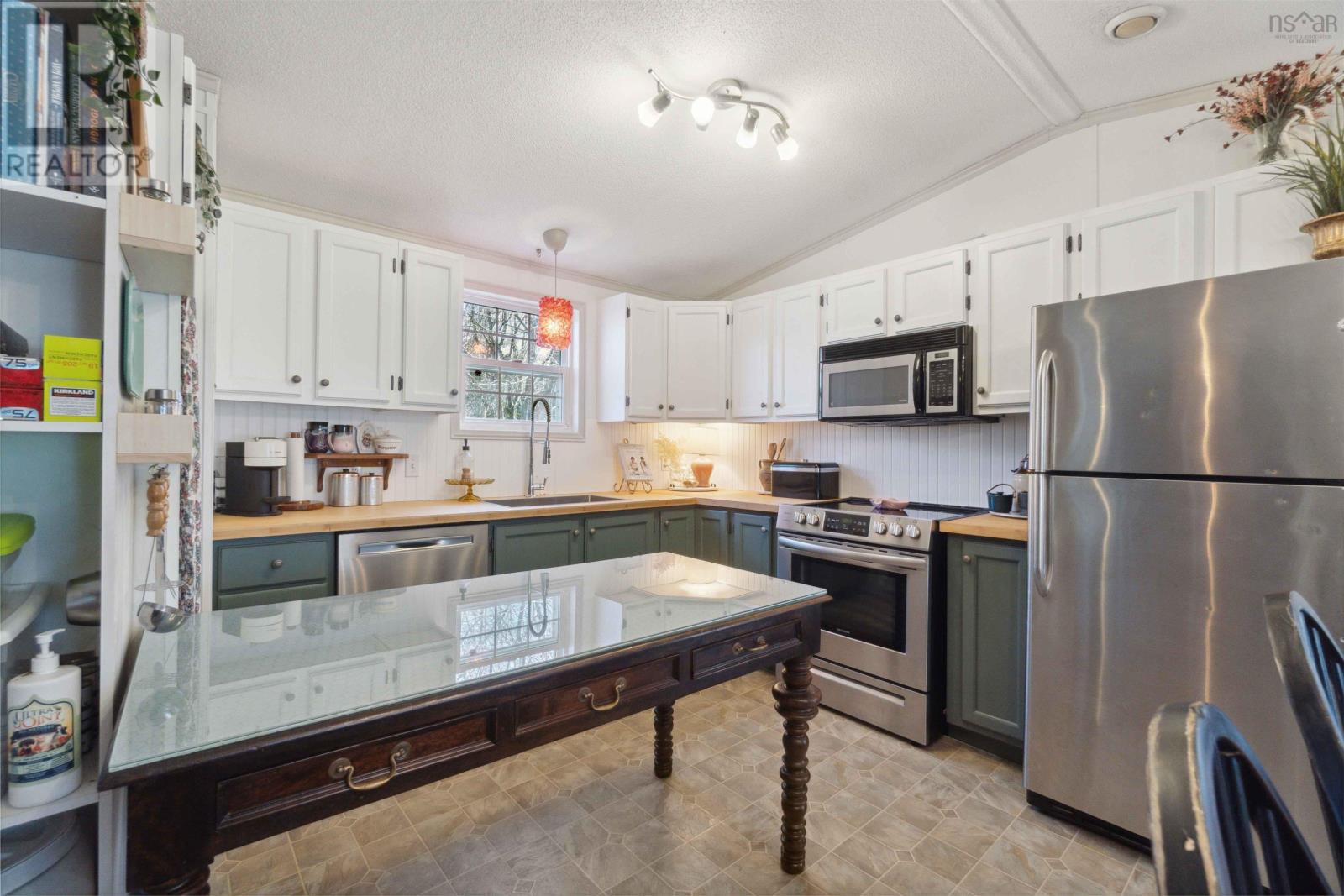 7 Hazel Street, Middle Sackville, Nova Scotia  B4E 1E6 - Photo 21 - 202407445