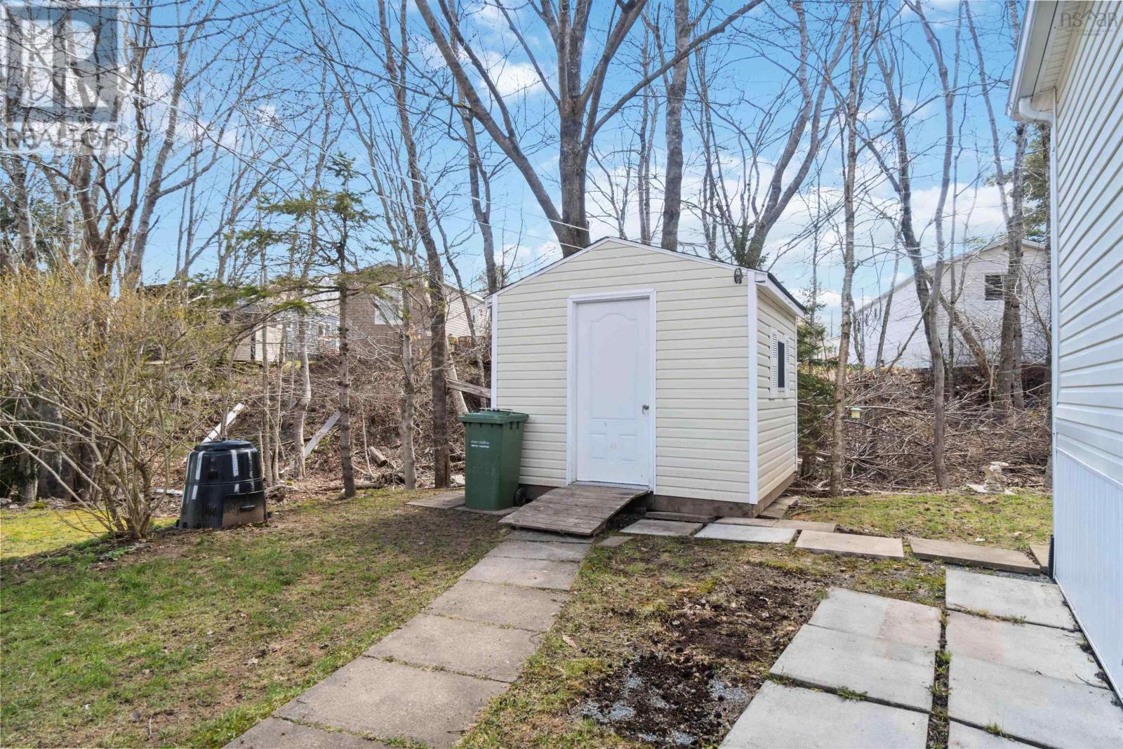 7 Hazel Street, Middle Sackville, Nova Scotia  B4E 1E6 - Photo 46 - 202407445