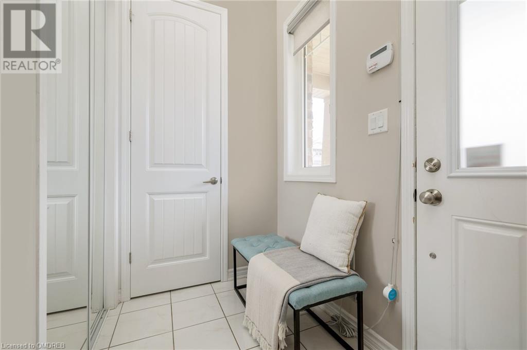 533 Bartleman Terrace, Milton, Ontario  L9T 9A2 - Photo 6 - 40573199
