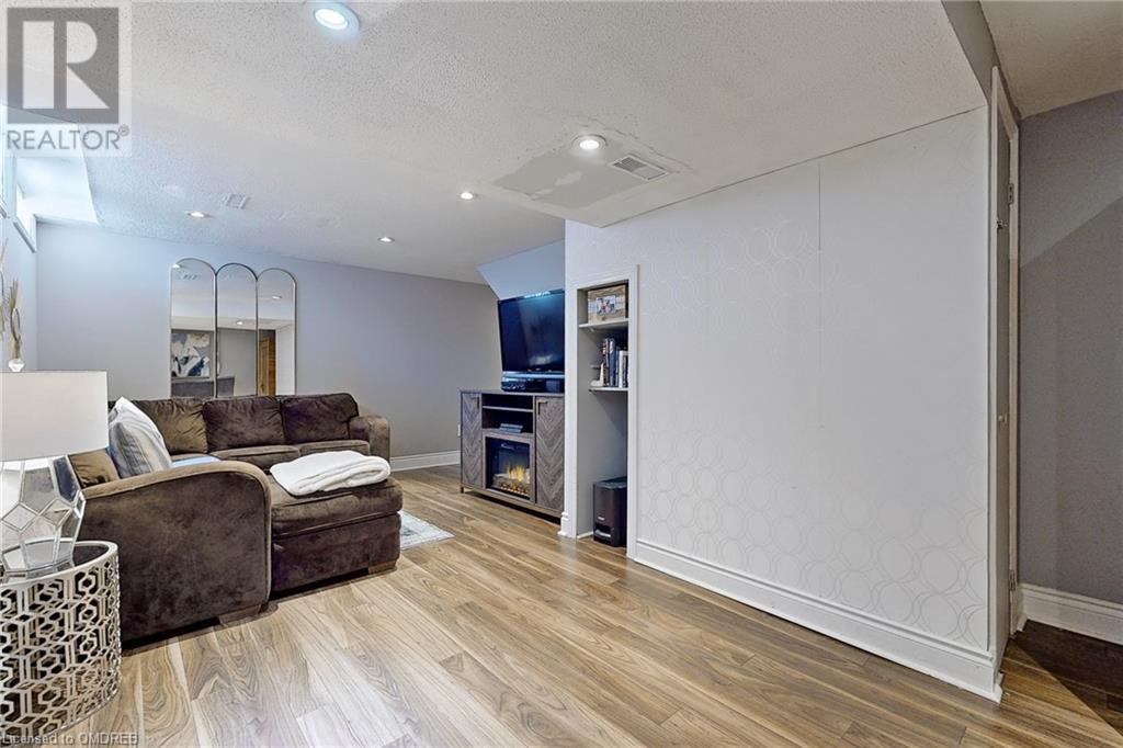 1162 Montgomery Drive, Oakville, Ontario  L6M 1G1 - Photo 28 - 40572198