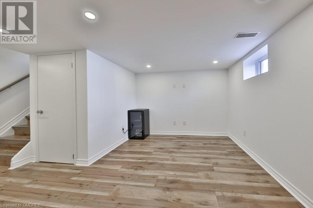 160 Rodgers Road, Hamilton, Ontario  L8K 3C2 - Photo 22 - 40573262