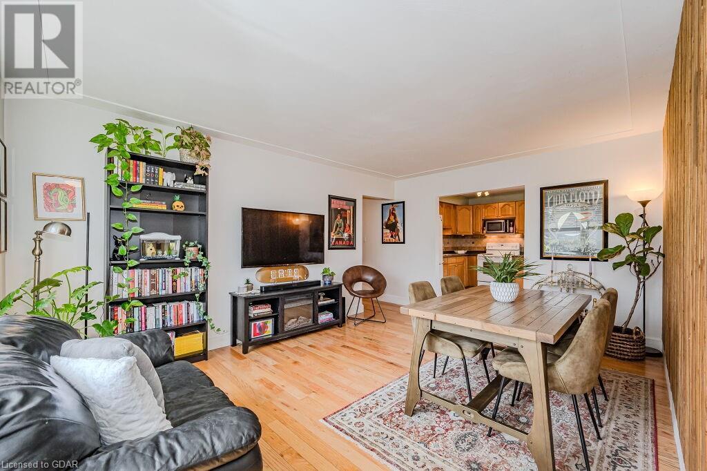 67 Delaware Avenue, Guelph, Ontario  N1E 3V9 - Photo 2 - 40571903