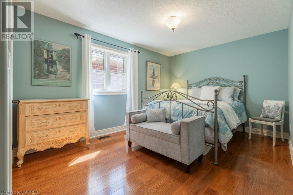 16 Carriage Lane, Dundas, Ontario  L9H 1C9 - Photo 29 - 40566882