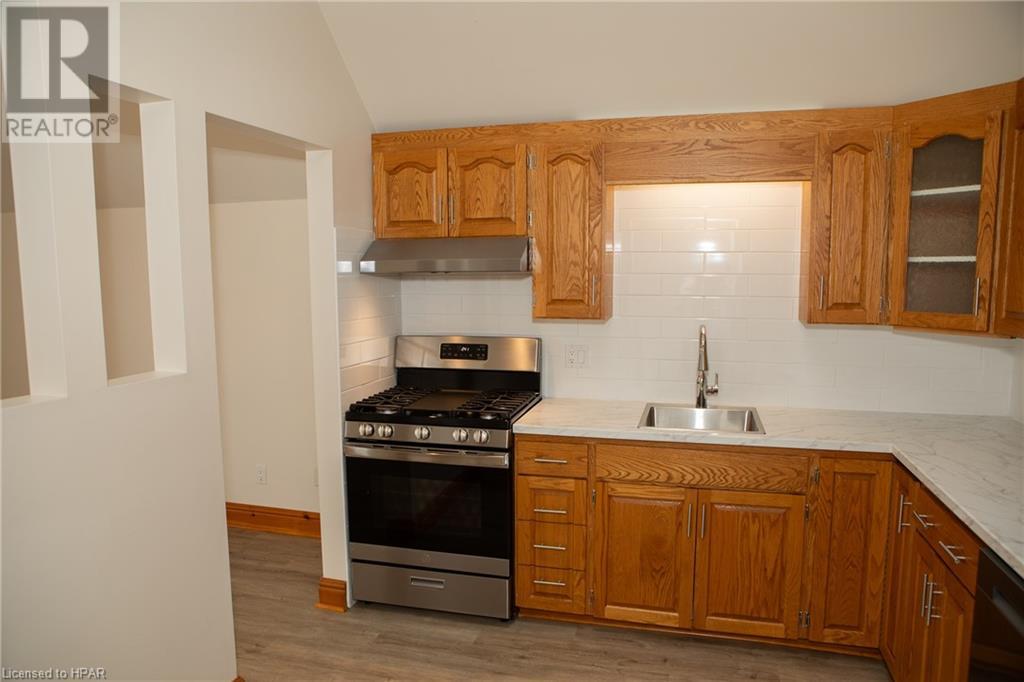 47 Church Street Unit# 2, Stratford, Ontario  N5A 2P9 - Photo 36 - 40552590