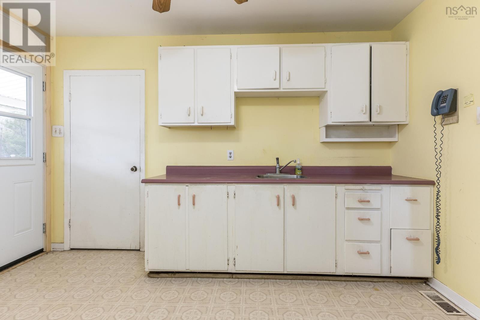 1204 Highway 2, Lantz, Nova Scotia  B2S 1T5 - Photo 13 - 202407457