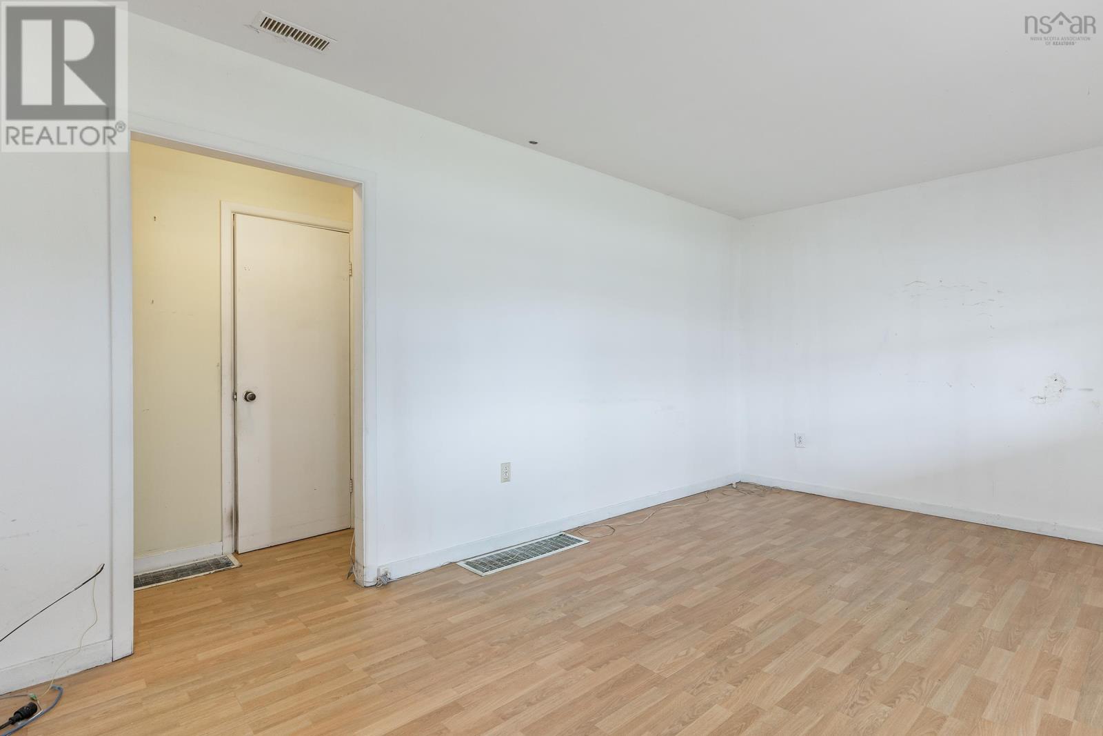 1204 Highway 2, Lantz, Nova Scotia  B2S 1T5 - Photo 6 - 202407457