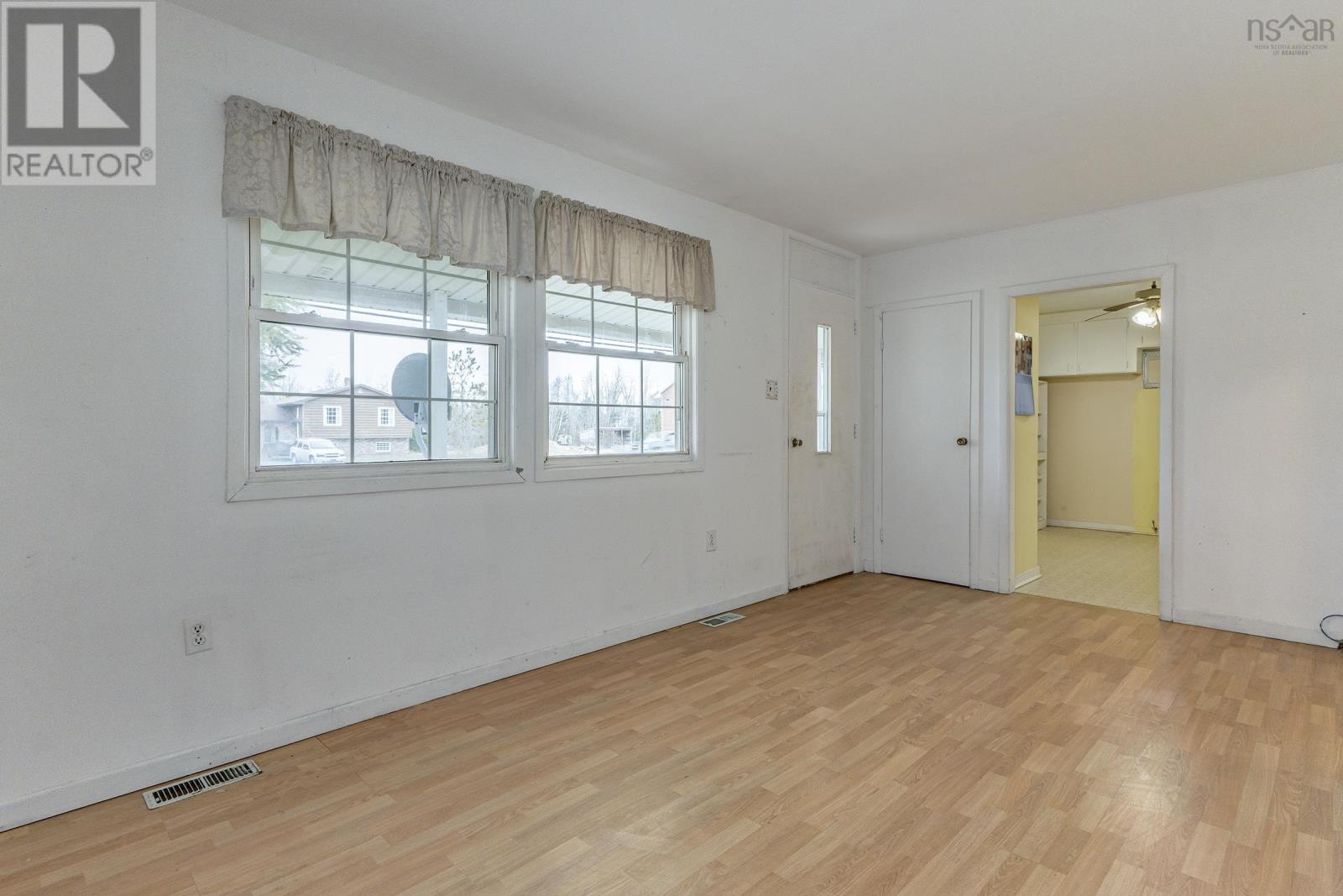 1204 Highway 2, Lantz, Nova Scotia  B2S 1T5 - Photo 7 - 202407457