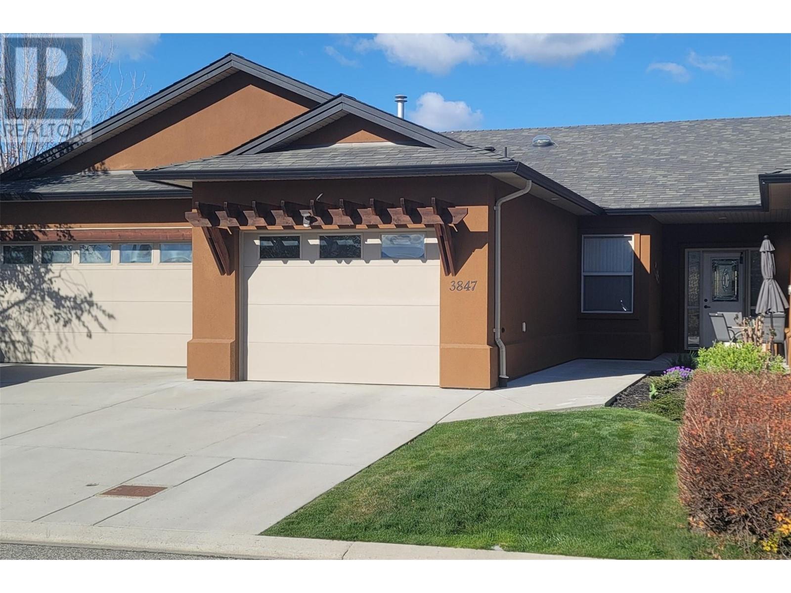 3847 Sonoma Pines Drive, Westbank Centre, West Kelowna 