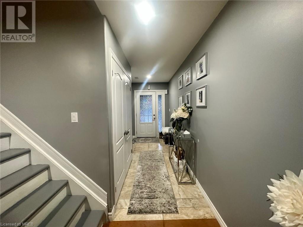 42 St Paul Avenue Unit# A, Brantford, Ontario  N3T 4E6 - Photo 5 - 40571896
