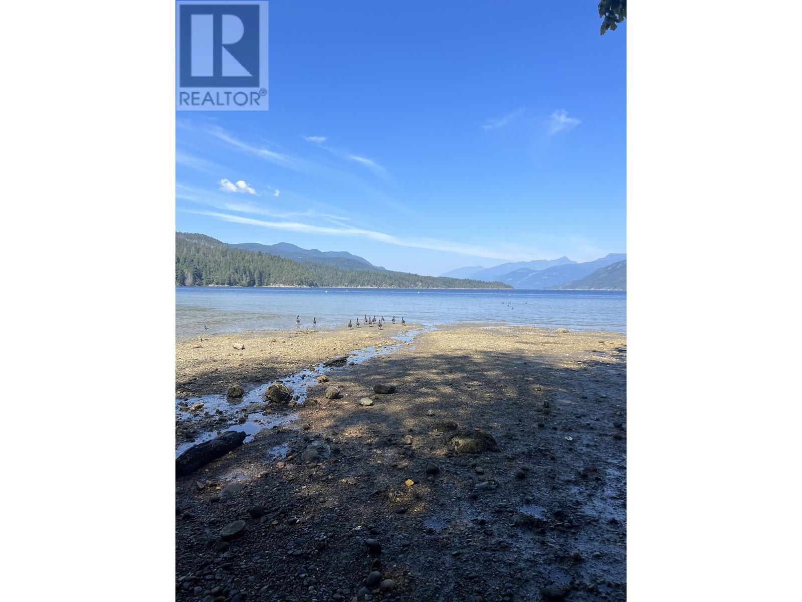 6187 Highmoor Road, Sechelt, British Columbia  V7Z 0L1 - Photo 36 - R2858884