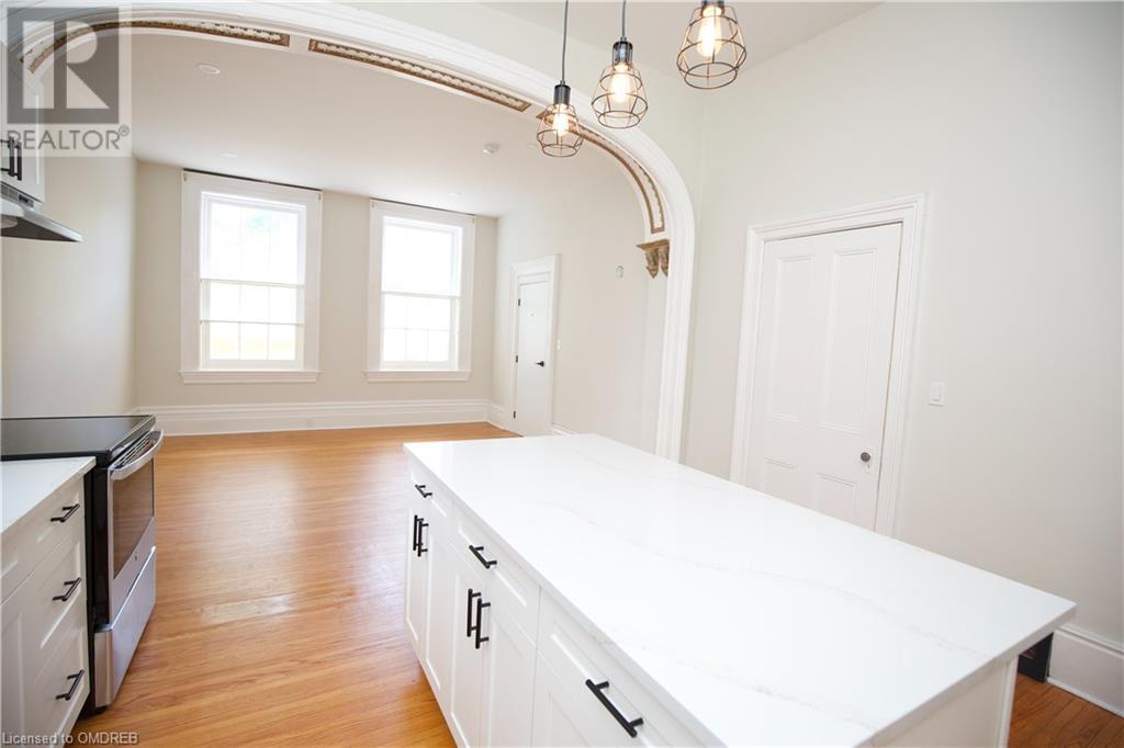 36 Dumfries Street, Paris, Ontario  N3L 2C8 - Photo 6 - 40572798