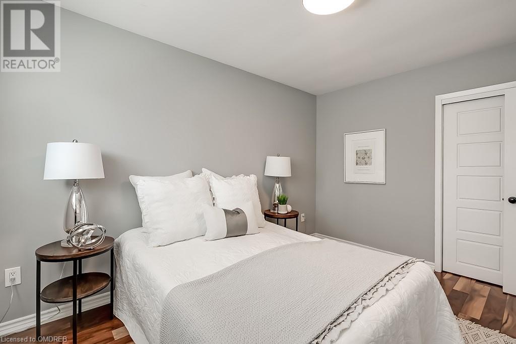 376 Duncombe Drive, Burlington, Ontario  L7L 4M3 - Photo 17 - 40568991