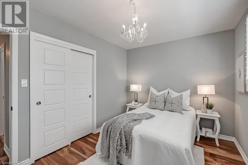 376 Duncombe Drive, Burlington, Ontario  L7L 4M3 - Photo 20 - 40568991