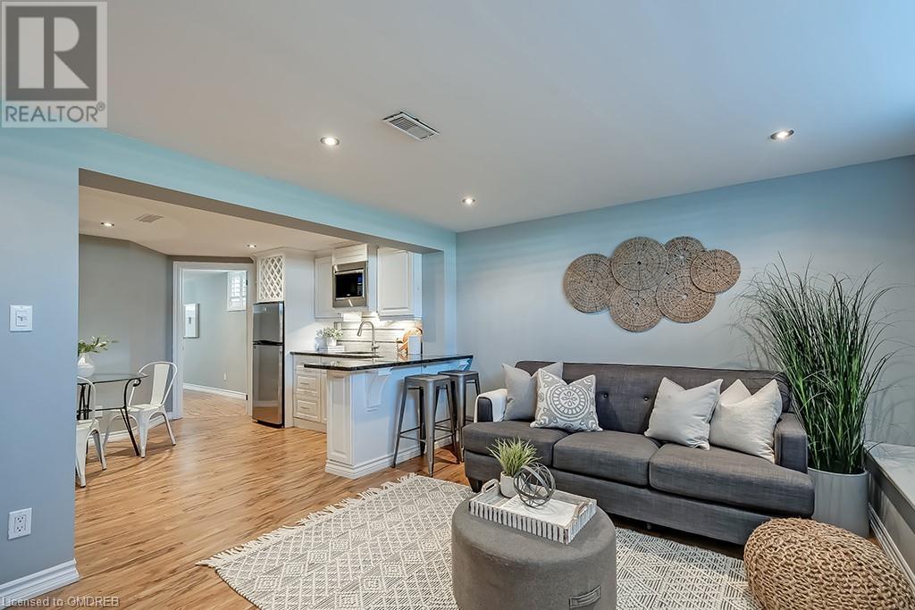 376 Duncombe Drive, Burlington, Ontario  L7L 4M3 - Photo 26 - 40568991