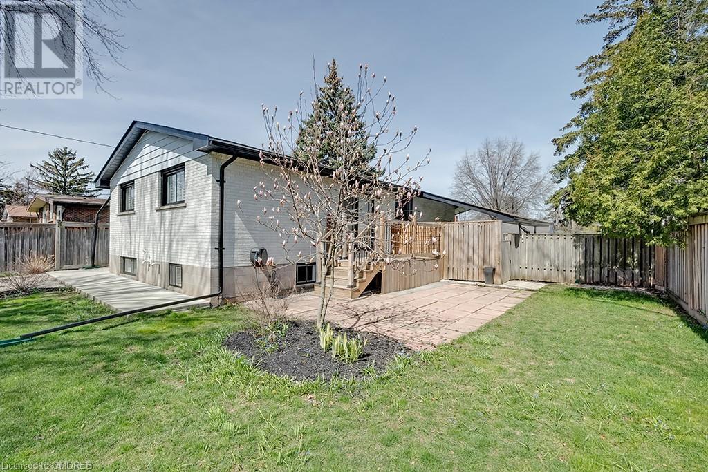 376 Duncombe Drive, Burlington, Ontario  L7L 4M3 - Photo 34 - 40568991