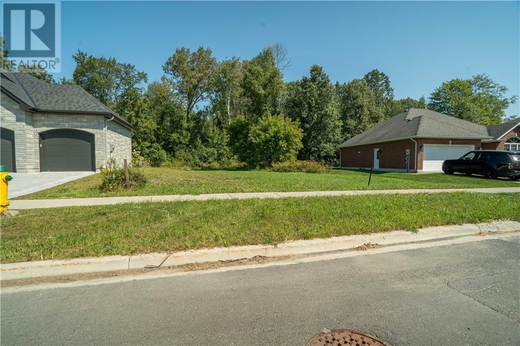 1265 Riverdale Avenue, Cornwall, Ontario  K6J 0B7 - Photo 5 - 1371144