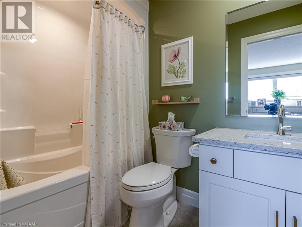 135 Tamarack Boulevard, Woodstock, Ontario  N4S 0E2 - Photo 21 - 40570223