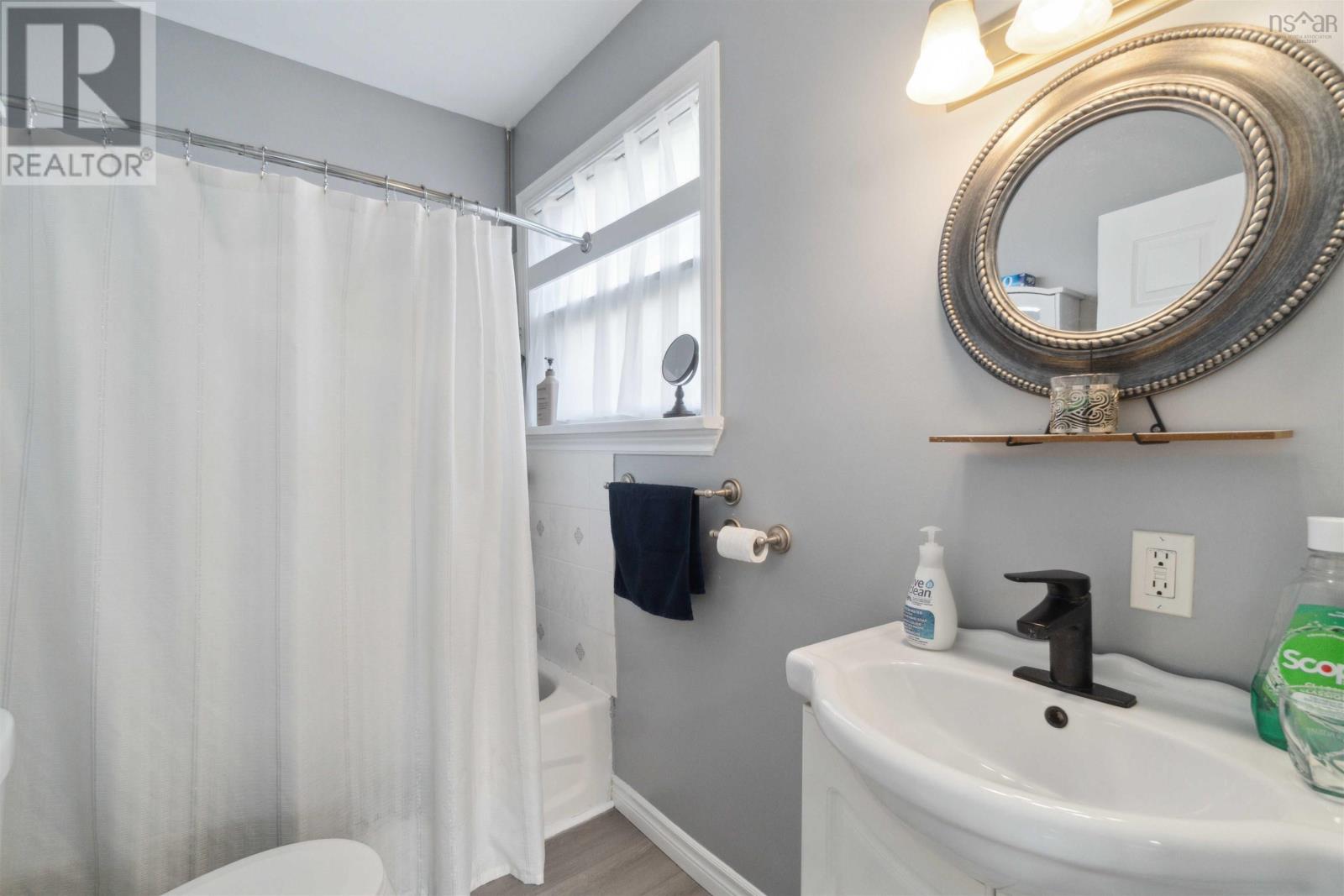 15 Cuisack Street, Dartmouth, Nova Scotia  B2Y 2L7 - Photo 22 - 202407503