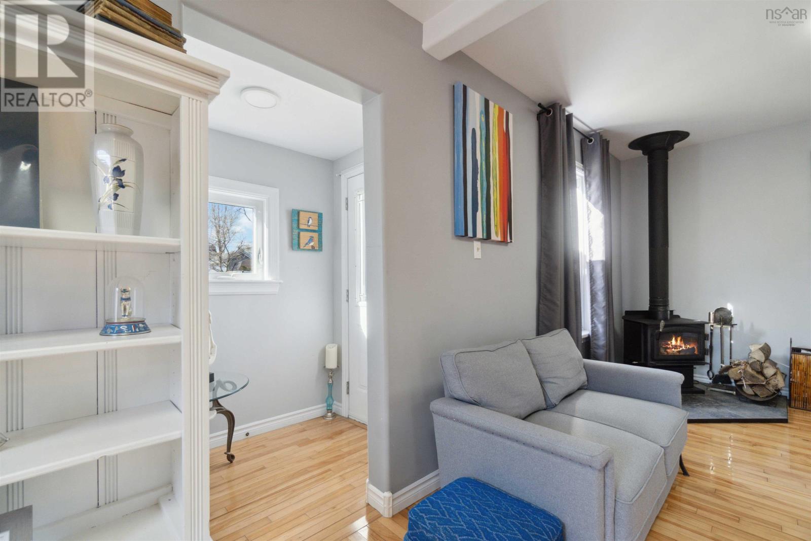 15 Cuisack Street, Dartmouth, Nova Scotia  B2Y 2L7 - Photo 5 - 202407503