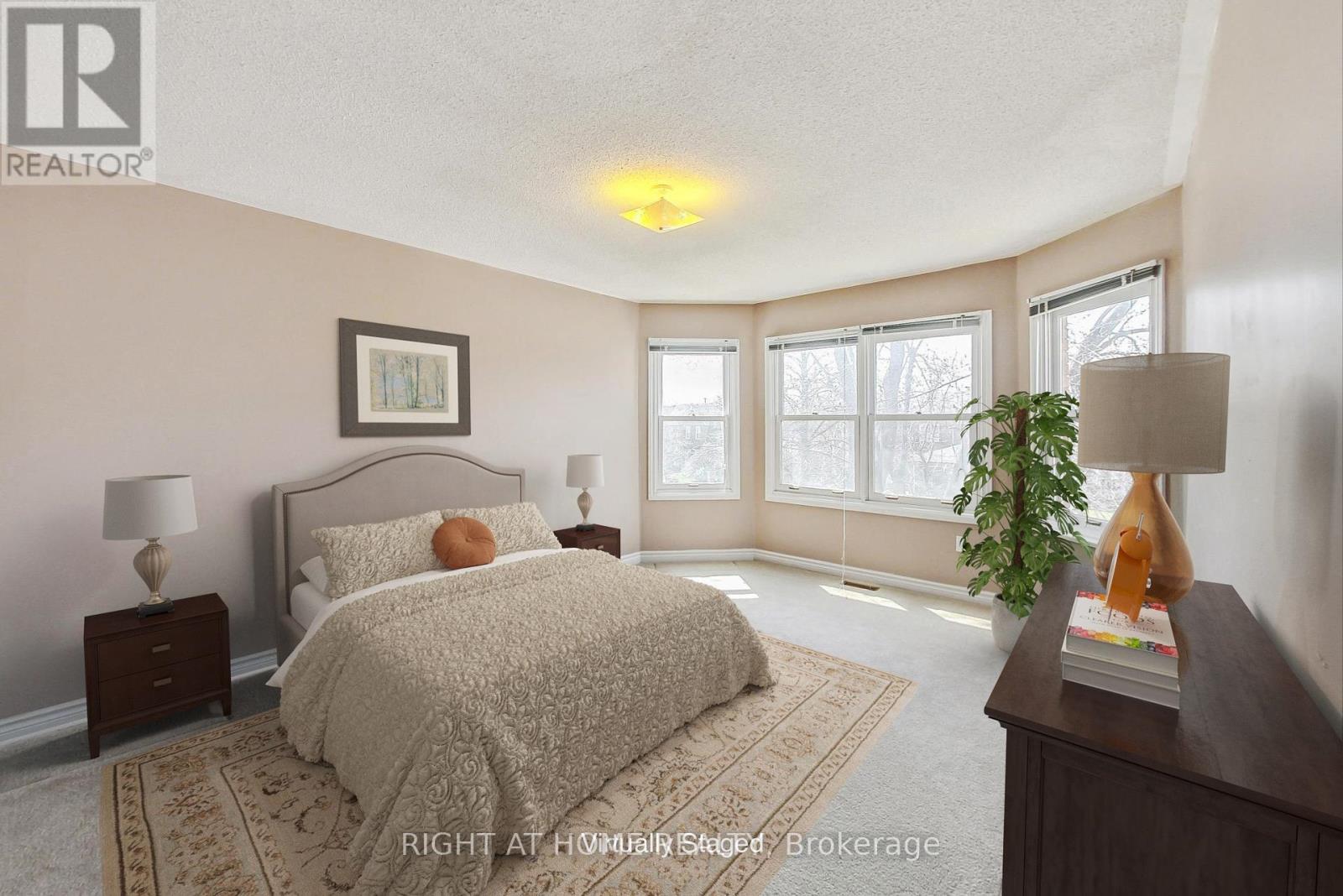 6065 St Ives Way, Mississauga, Ontario  L5N 4M1 - Photo 27 - W8243854