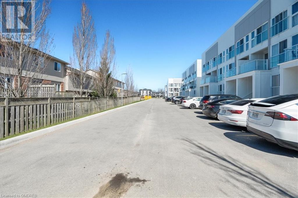 234 Edgevalley Road Unit# 79, London, Ontario  N5V 0E3 - Photo 2 - 40572629