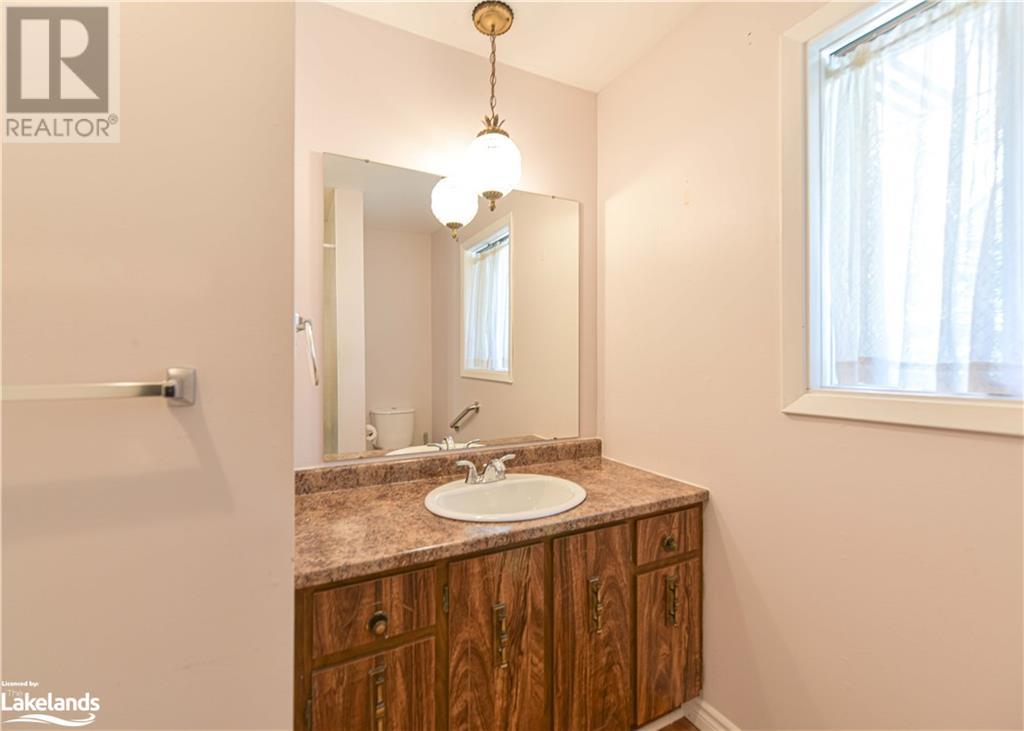 1092 Winhara Road, Gravenhurst, Ontario  P1P 1R1 - Photo 17 - 40573237