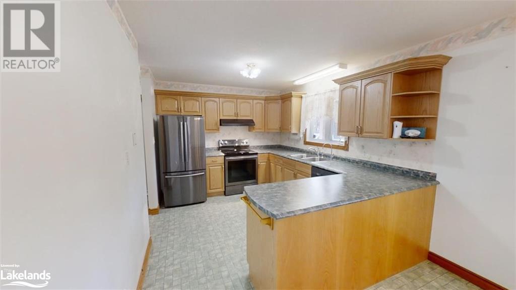 348 Fowlers Road, Huntsville, Ontario  P1H 2N5 - Photo 8 - 40572736