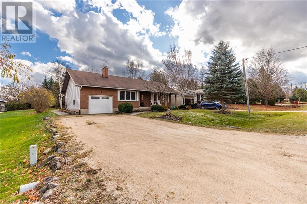 130 John Street, Feversham, Ontario  N0C 1C0 - Photo 4 - 40573490