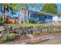 657 First St, nanaimo, British Columbia