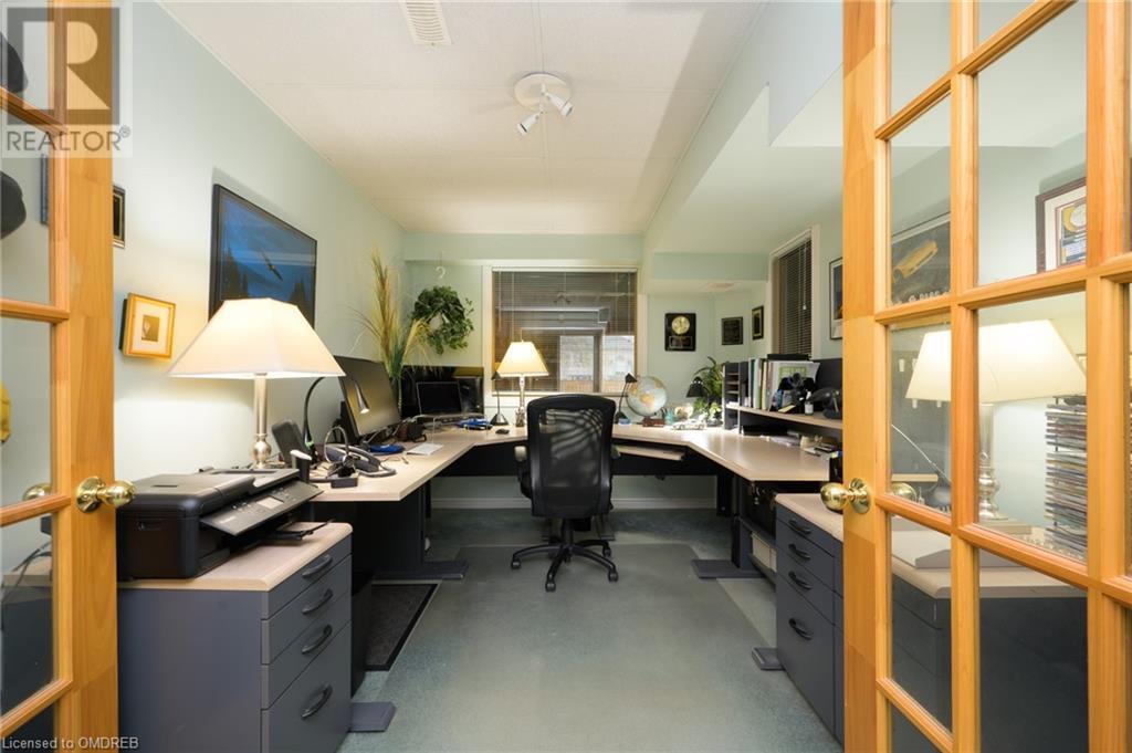 2205 Galloway Drive, Oakville, Ontario  L6H 5M1 - Photo 32 - 40573713