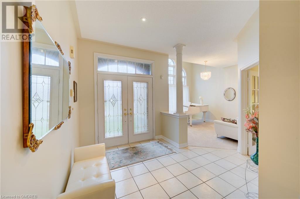 2205 Galloway Drive, Oakville, Ontario  L6H 5M1 - Photo 4 - 40573713