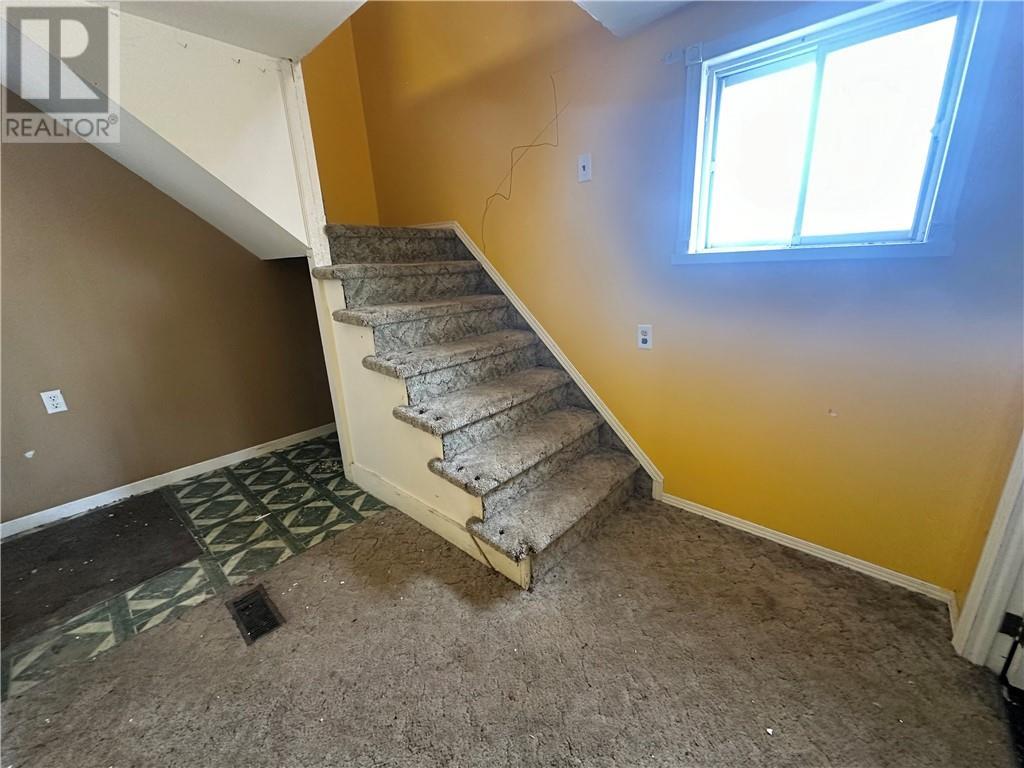 23 Whelan Street S, Westport, Ontario  K0G 1X0 - Photo 10 - 1387053