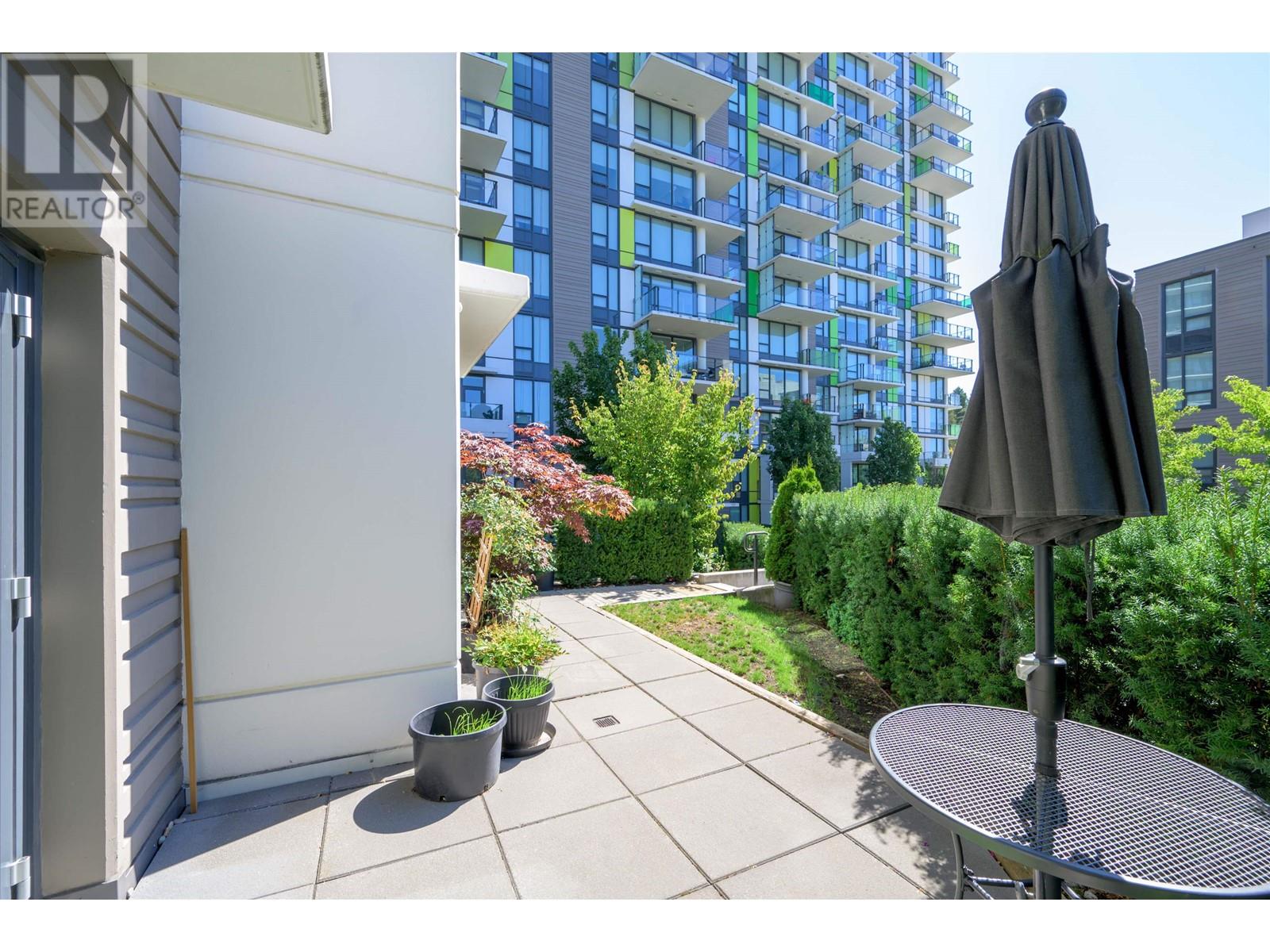 Listing Picture 9 of 34 : TH7 5687 GRAY AVENUE, Vancouver / 溫哥華 - 魯藝地產 Yvonne Lu Group - MLS Medallion Club Member