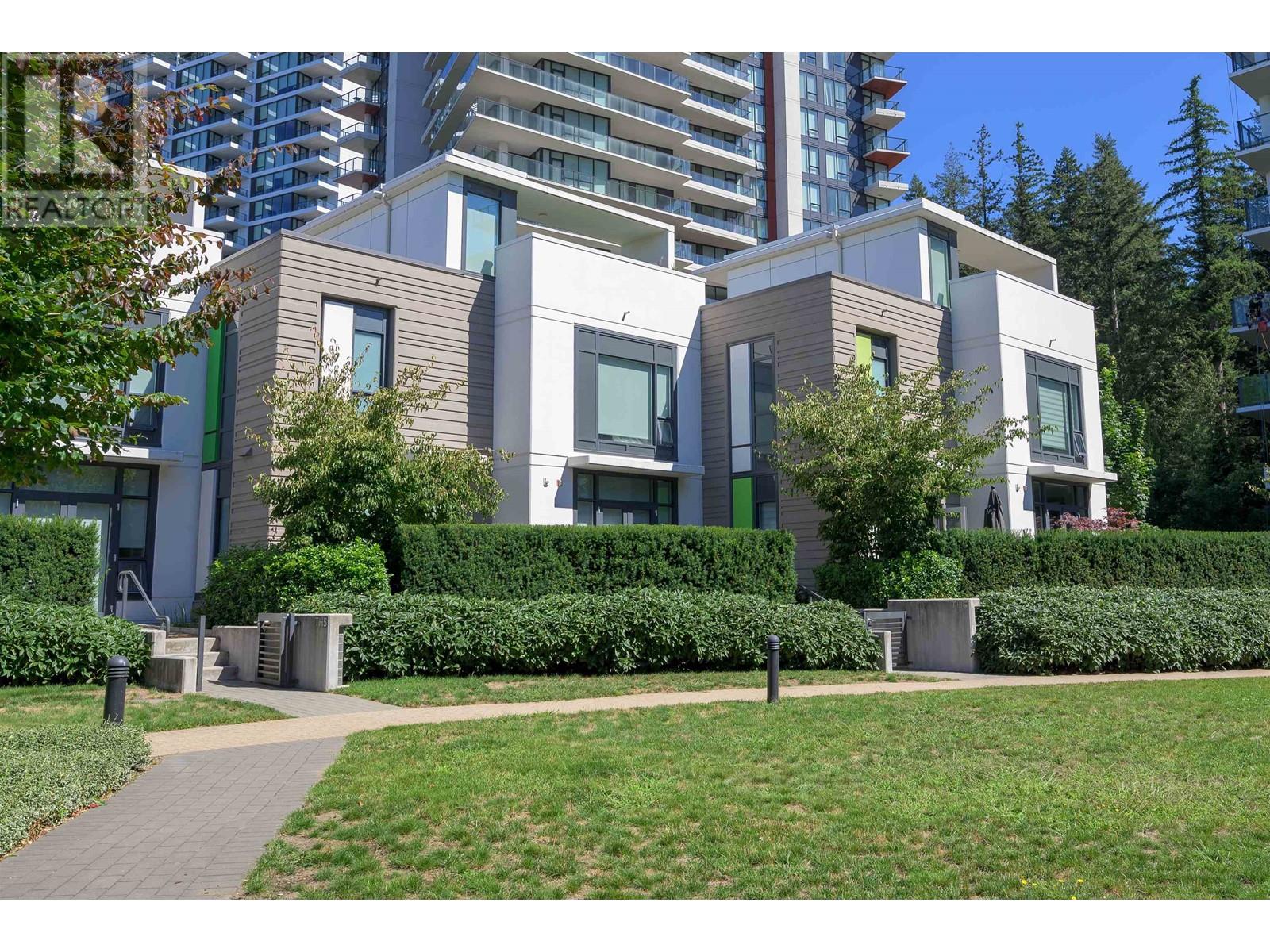 Listing Picture 6 of 34 : TH7 5687 GRAY AVENUE, Vancouver / 溫哥華 - 魯藝地產 Yvonne Lu Group - MLS Medallion Club Member