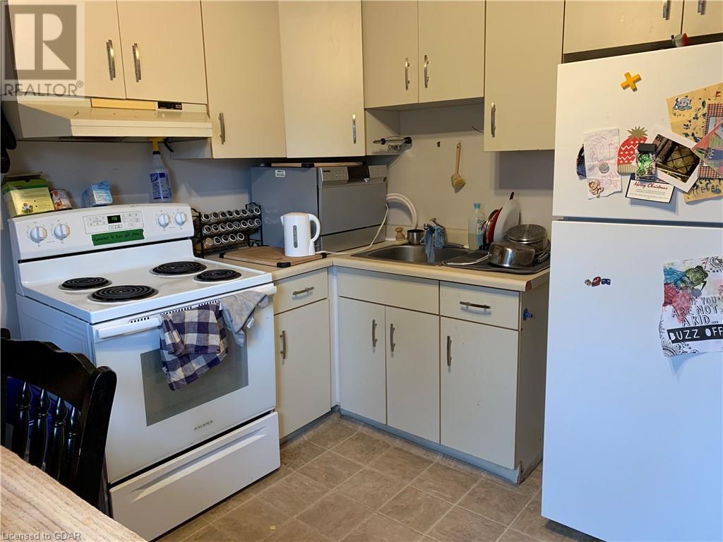 86 Dufferin Street, Guelph, Ontario  N1H 4A3 - Photo 4 - 40573788