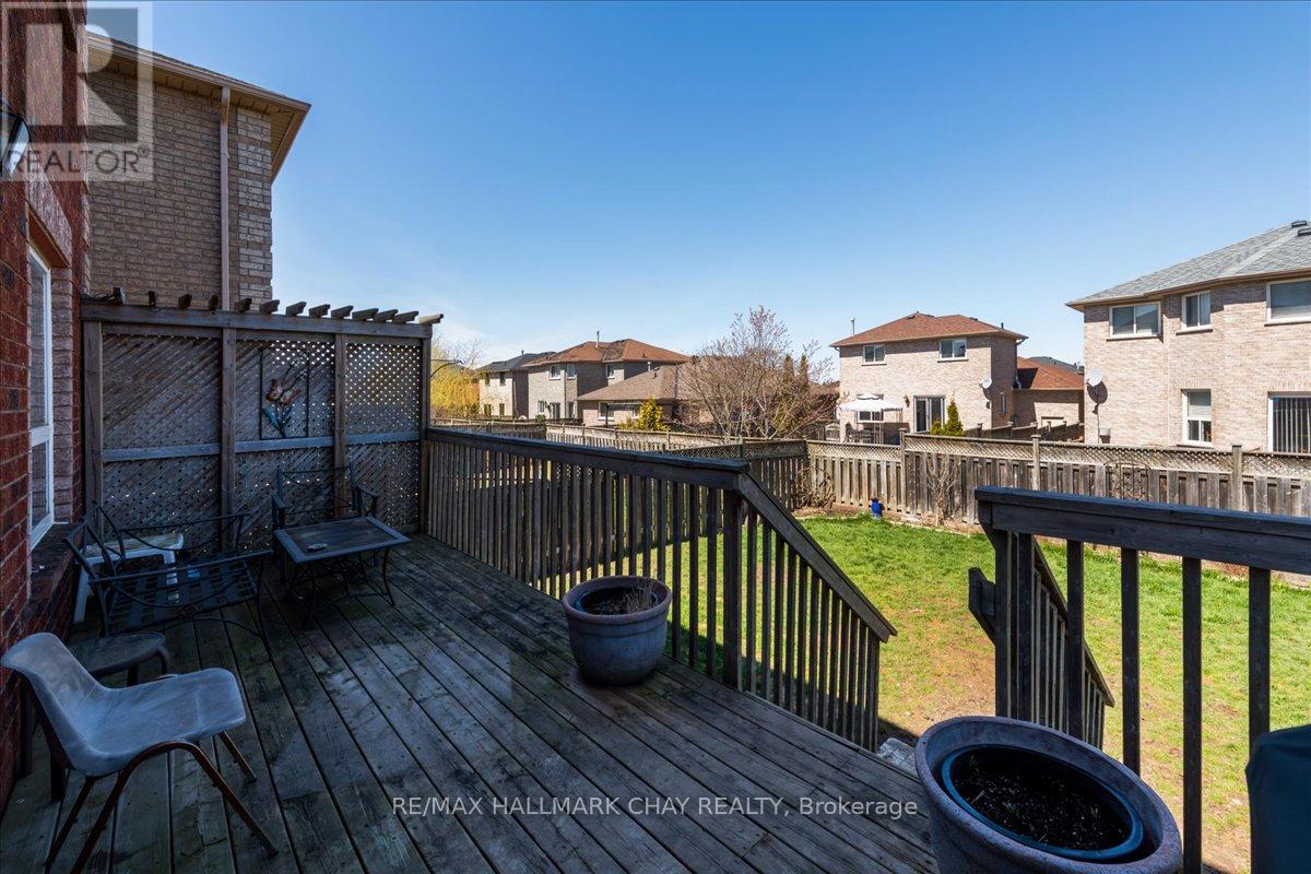 214 Country Lane, Barrie, Ontario  L4N 0W1 - Photo 11 - S8245460