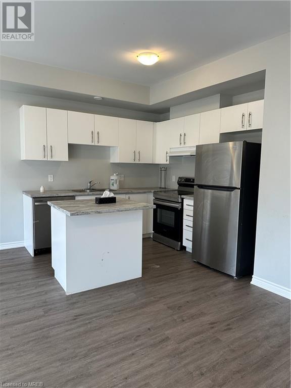 35 Perenack Avenue, Welland, Ontario  L3C 2C6 - Photo 3 - 40557392