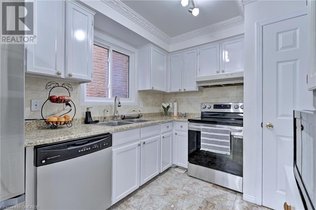 21 Brownridge Crescent, Etobicoke, Ontario  M9V 4M4 - Photo 14 - 40572247