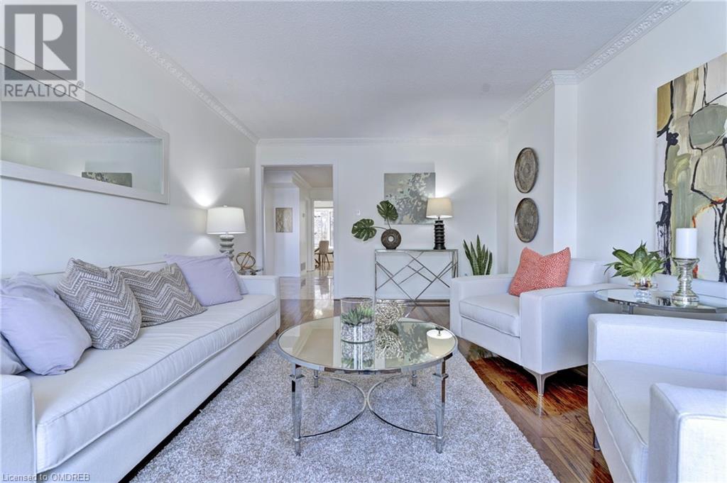 21 Brownridge Crescent, Etobicoke, Ontario  M9V 4M4 - Photo 8 - 40572247