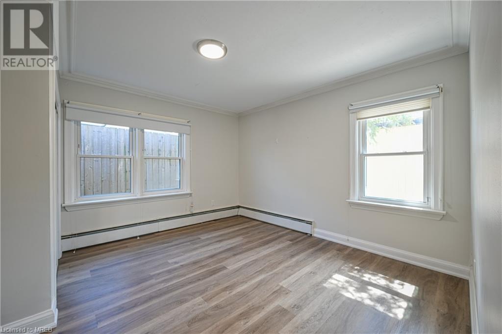 685 Frederick Street, Kitchener, Ontario  N2B 2B3 - Photo 15 - 40572275