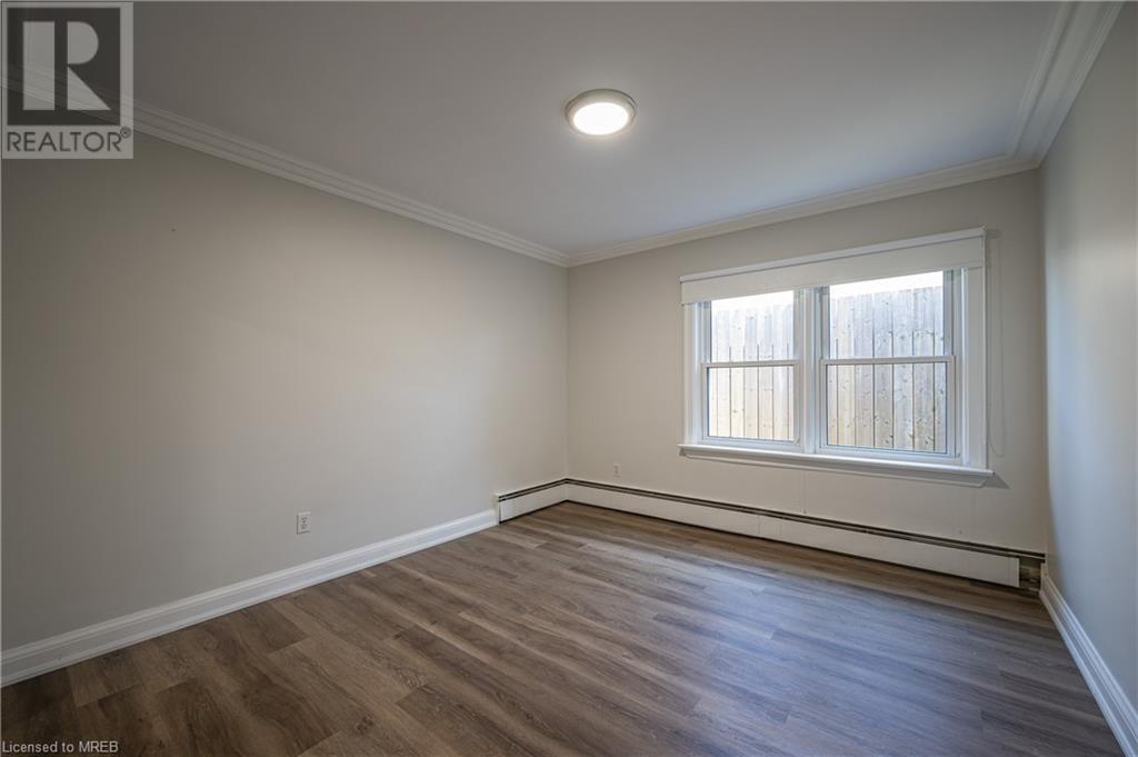 685 Frederick Street, Kitchener, Ontario  N2B 2B3 - Photo 16 - 40572275