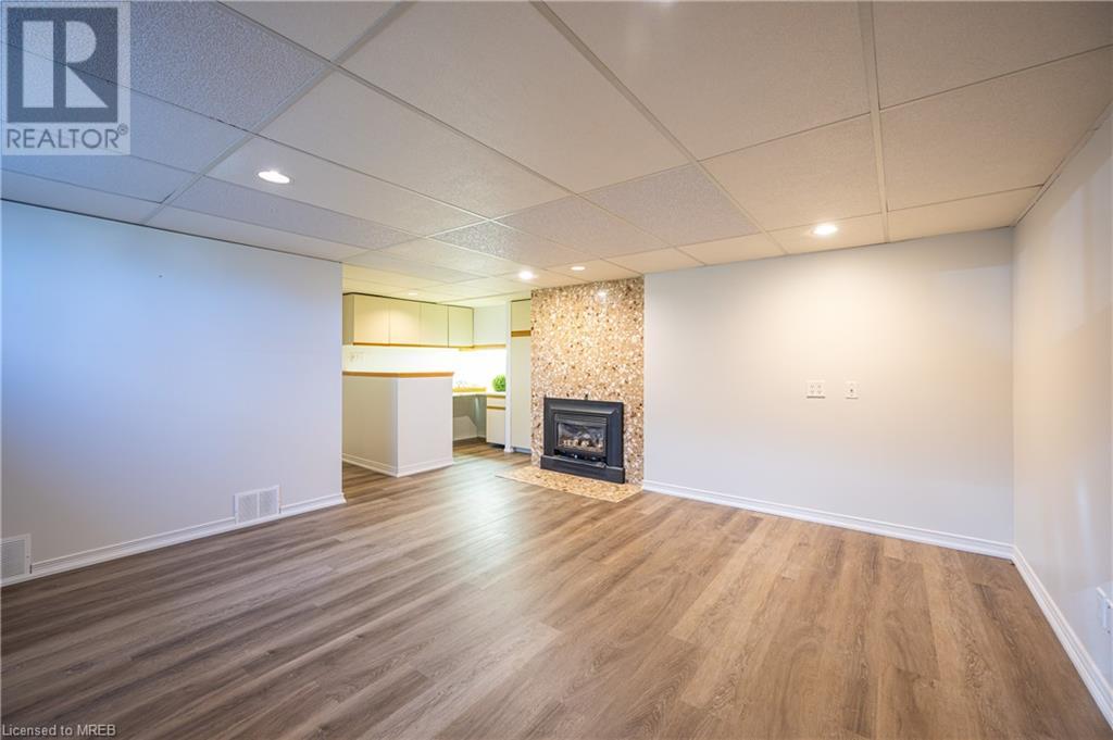 685 Frederick Street, Kitchener, Ontario  N2B 2B3 - Photo 18 - 40572275