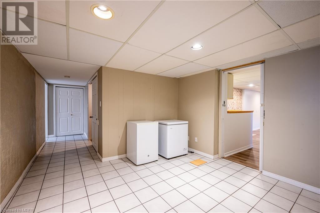 685 Frederick Street, Kitchener, Ontario  N2B 2B3 - Photo 21 - 40572275